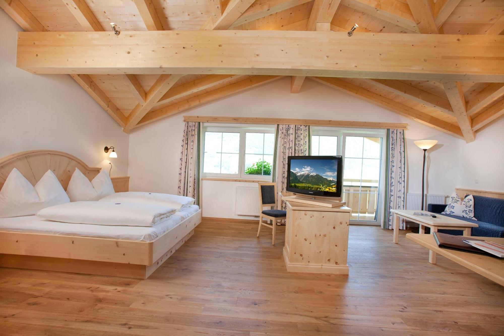 Hotel Grundlhof บรามแบร์กอามเวลโคเกล ภายนอก รูปภาพ